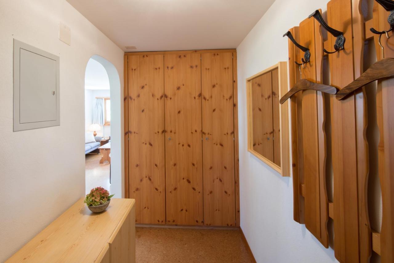 Ferienwohnungen Muntschi Andeer Room photo